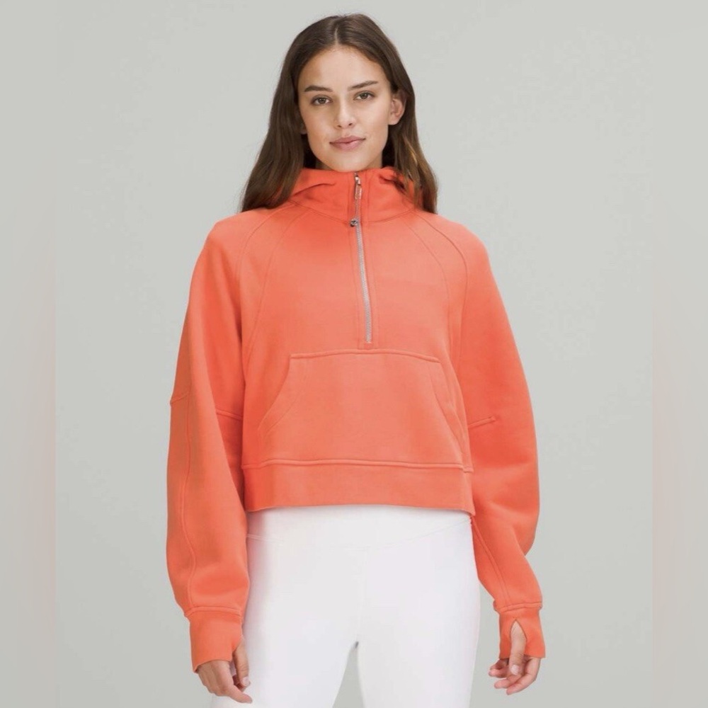 Lululemon Cropped Scuba